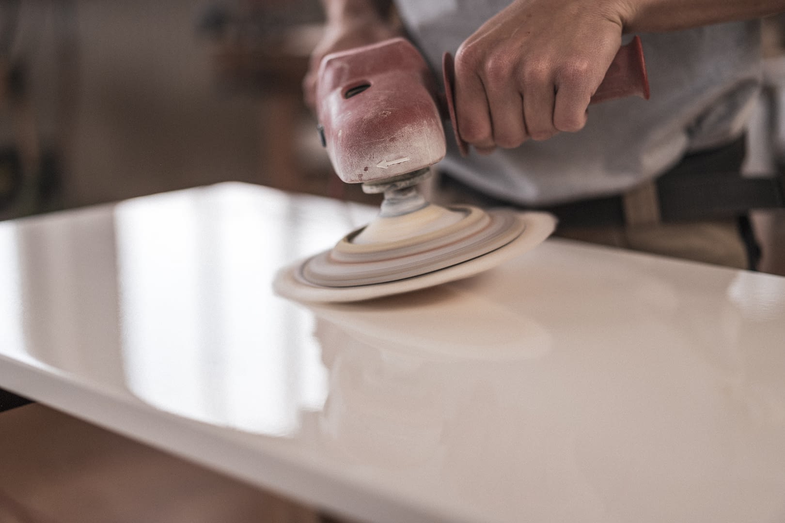 Möbelmeier_Feldkirch_Handwerk_in_Perfektion_Tischlerei_Kurt_Meier_hochglanz