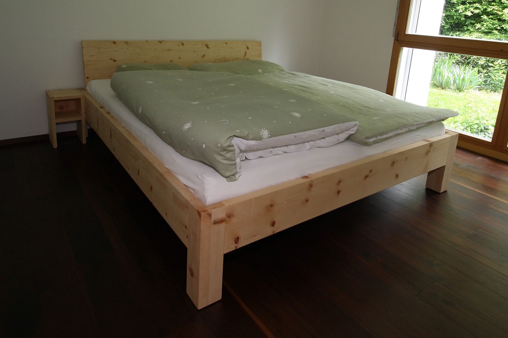 header-moebelmeier-tischlerei-kurt-meier-feldkirch-vorarlberg-schlafen-schlafzimmer-schlafkomfort-qualitaet-design-bett-02