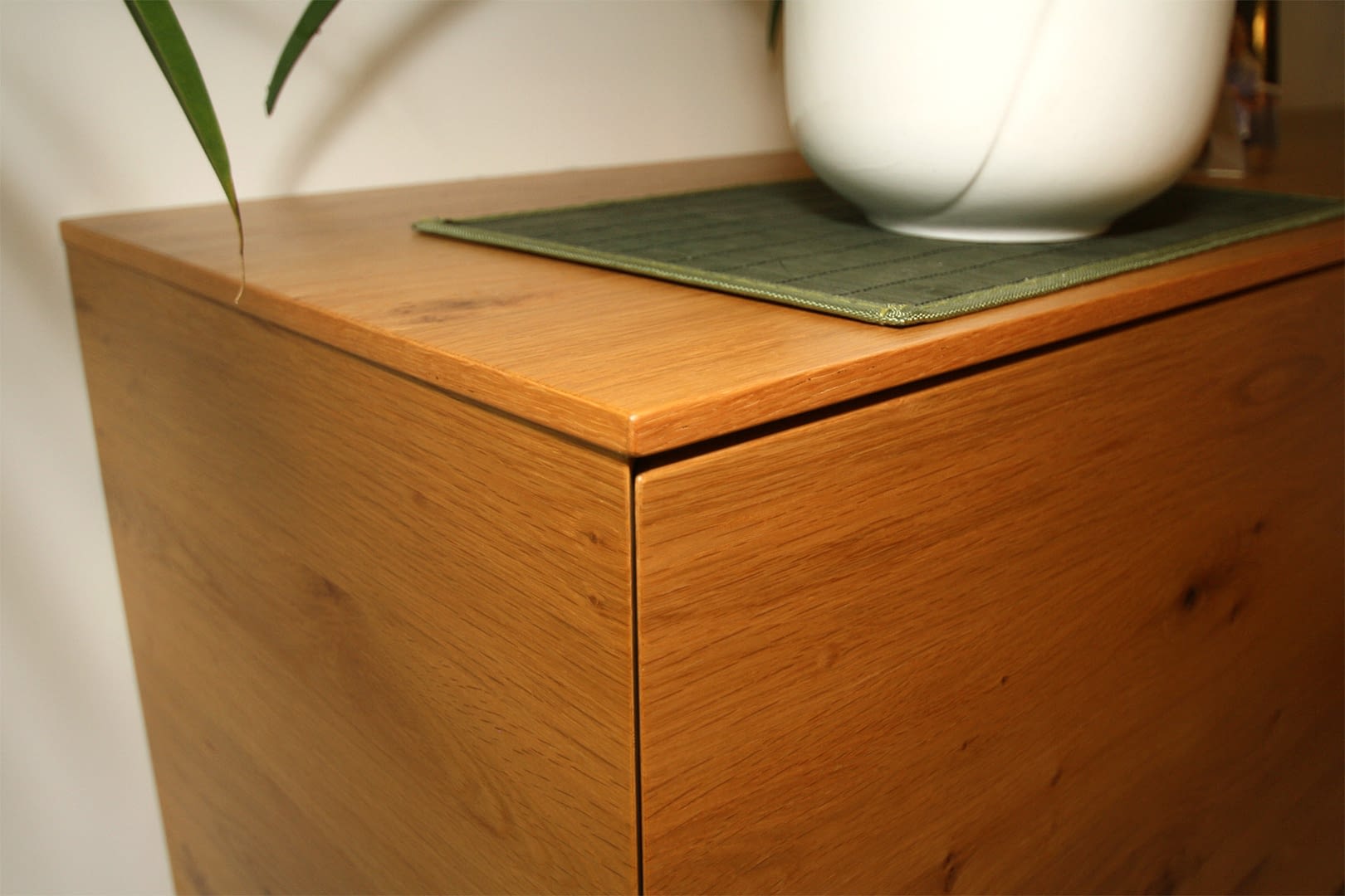 moebelmeier-tischlerei-kurt-meier-feldkirch-vorarlberg-wohnen-wohnbereich-moebeltischler-qualitaet-design-aesthetik-10