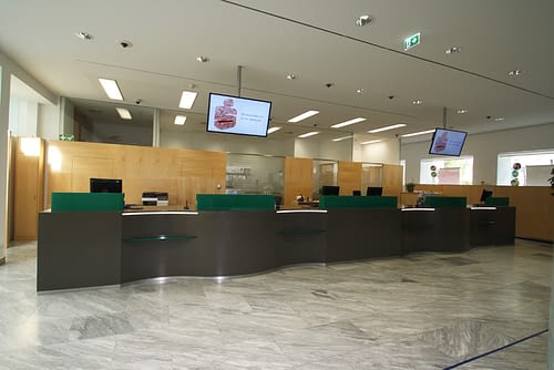 Bankfilialen Foyers