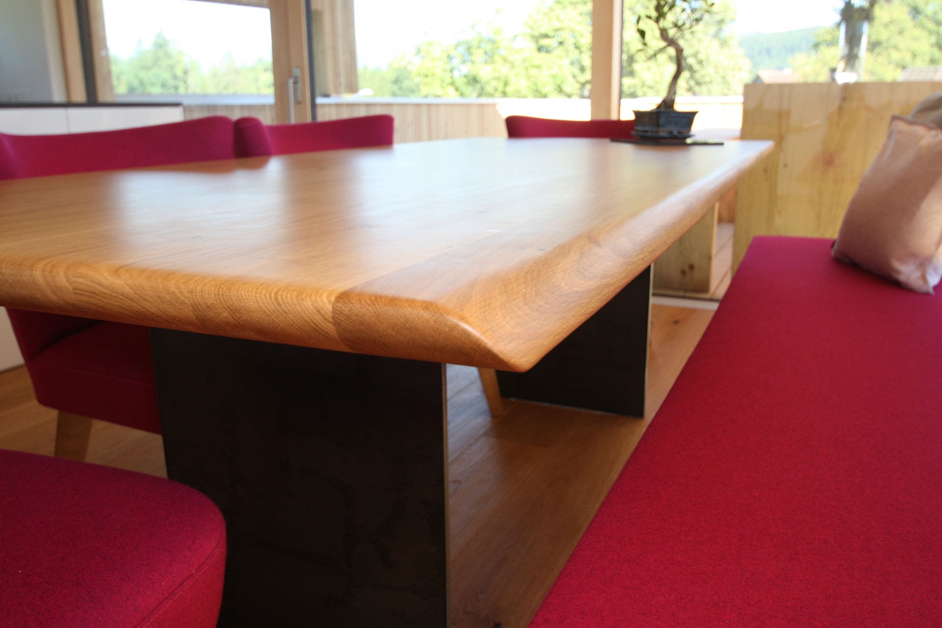 moebelmeier-tischlerei-kurt-meier-feldkirch-vorarlberg-esstisch-esstische-essen-stuhl-bank-design